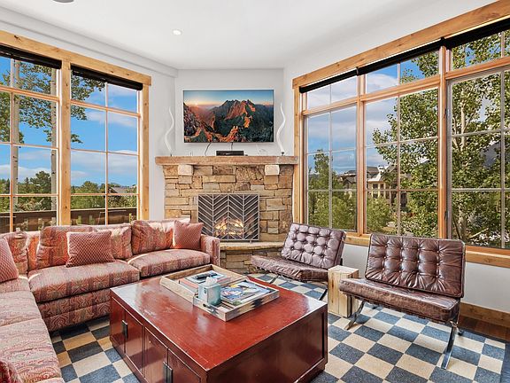 2nd image of 110 Lost Creek Ln #6