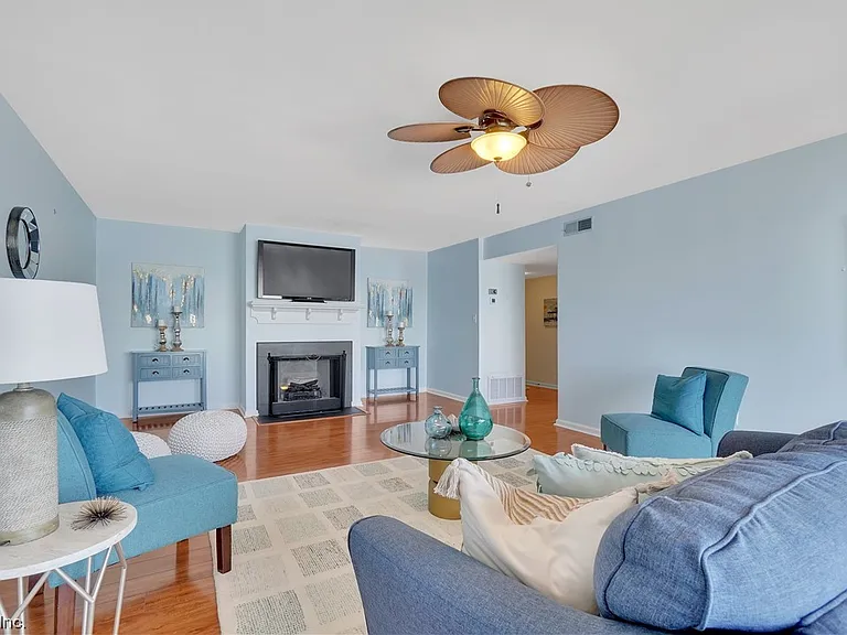 100 E Ocean View Ave #1112 — Photo 6