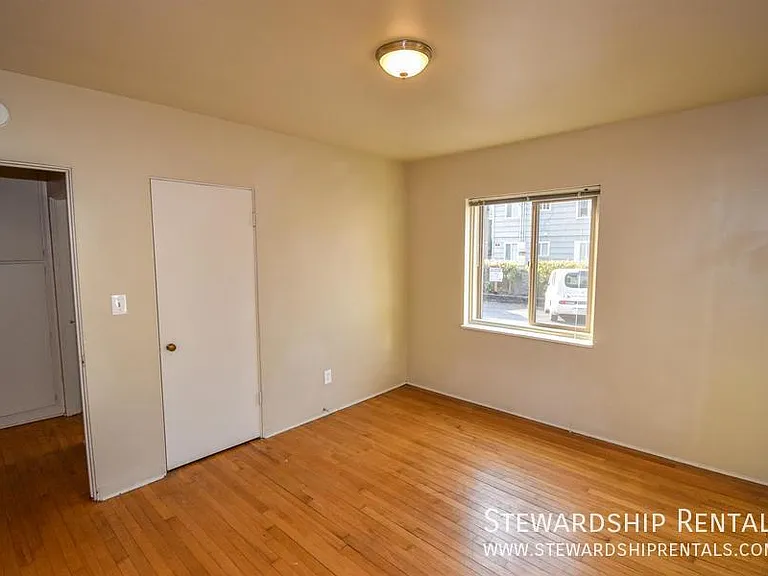 350 E 18th Ave #1 — Photo 5