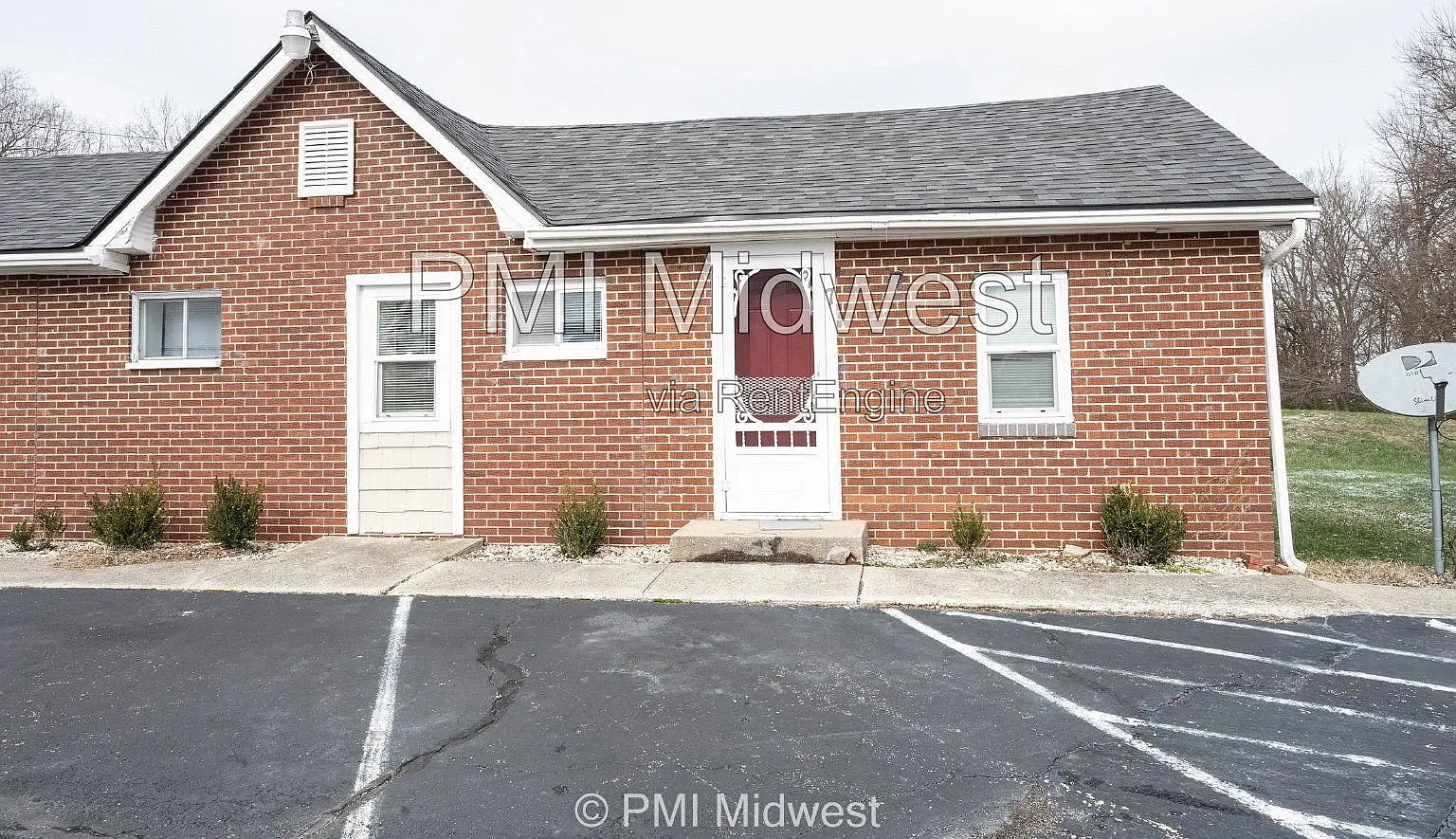1 bed, 1.0 bath, 400 sqft, $829 — Photo 2