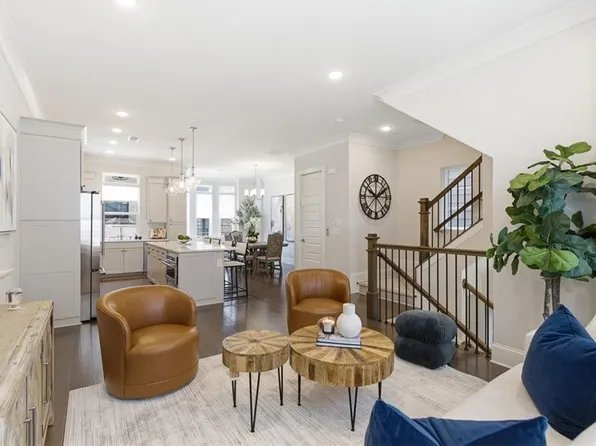 619 Broadview Ter NE, Atlanta, GA 30324