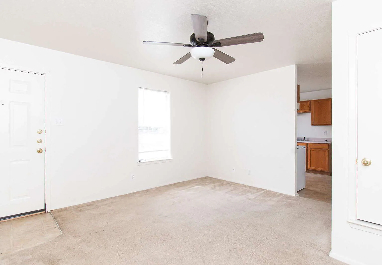 2014 Cedarhill Dr — Photo 3