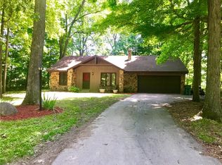 940 N Twin Oaks Dr, Crawfordsville, IN
