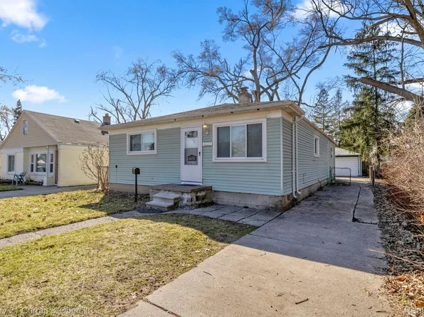 4632 Fleming St, Dearborn Heights, MI 48125