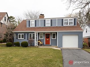 589 Sunset Rd, Winnetka, IL 60093