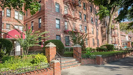 Rented by Garfield Realty 