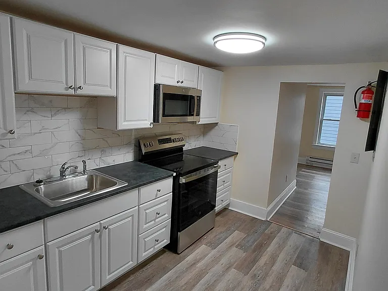 317 S Main St #3 — Photo 1