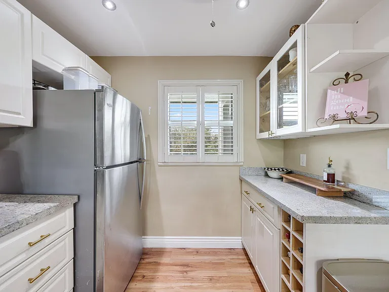 2700 Fiore Way #2020 — Photo 12
