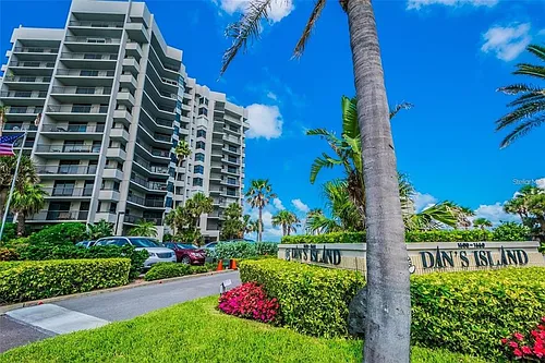 1600 Gulf Blvd #1016 Photo 1