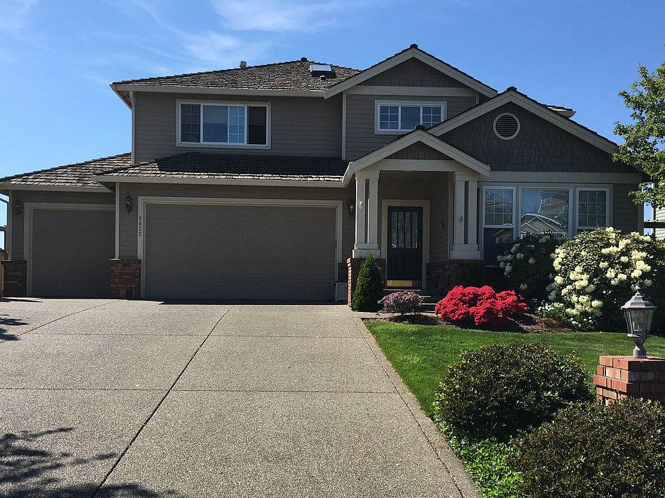 1st image of 3622 42nd Ave NE