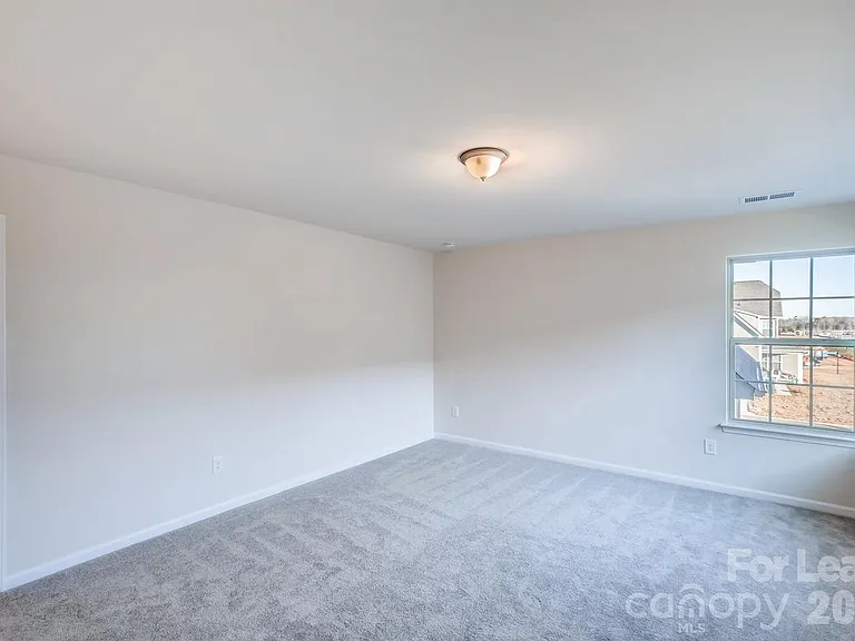 6418 Raffia Rd — Photo 16