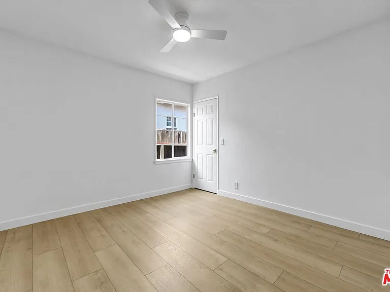 6254 Ben Ave — Photo 16