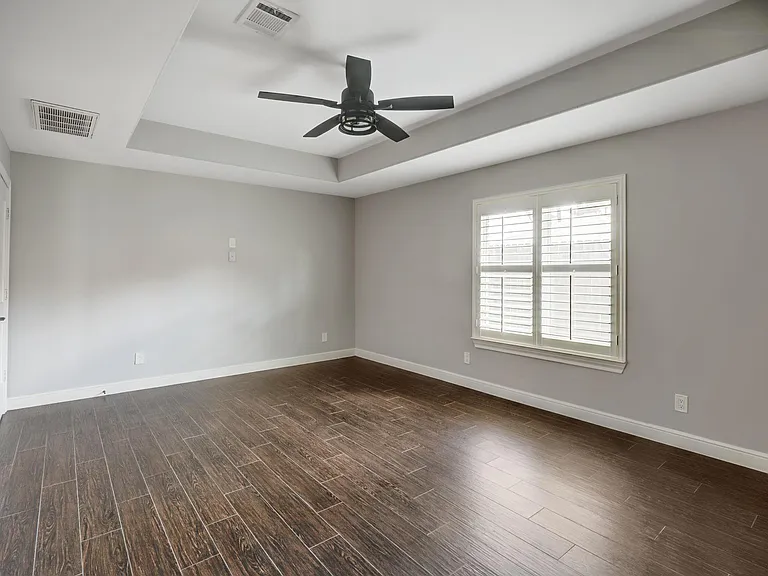831 Bradwell Dr — Photo 12