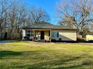 809 E 11th St, Kemp, TX 75143