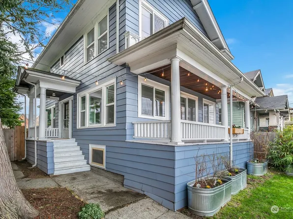 4523 5th Avenue NE, Seattle, WA 98105