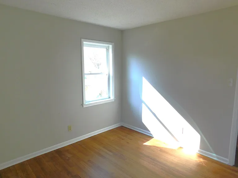 8550 Darlington Cv — Photo 21