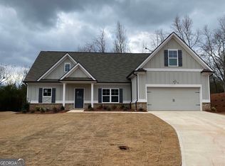 324 Westminster Trl, Winder, GA 30680