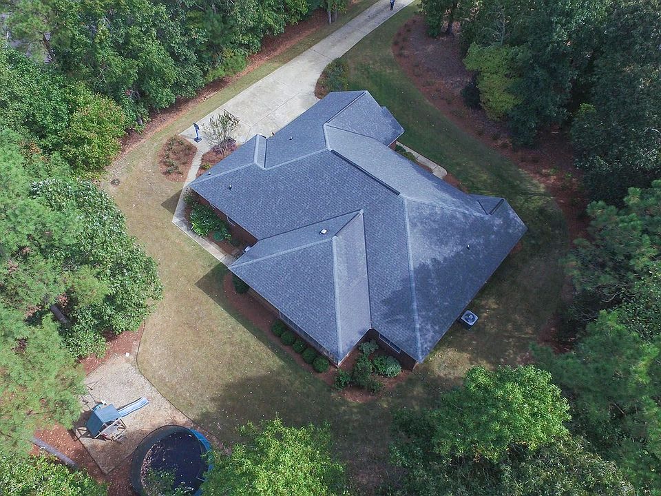 2nd image of 473 Cecily Dr
