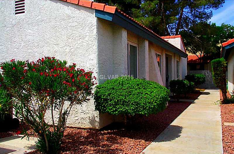 1st image of 723 Heritage Vista Ave
