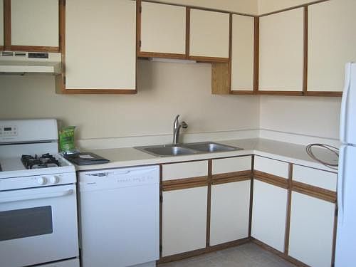 1st image of 156 E Cook Ave APT 5