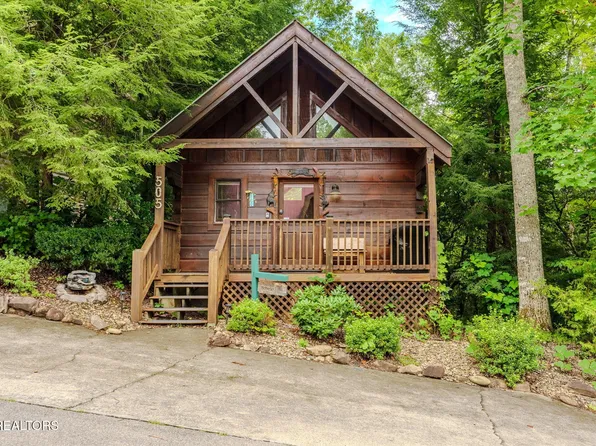 505 Hoot Owl Way, Gatlinburg, TN 37738