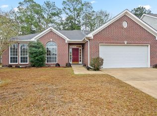 896 Brentwood Dr, Biloxi, MS 39532