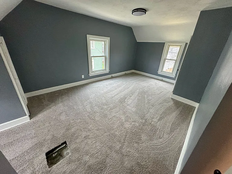 295 Blenheim Rd — Photo 31