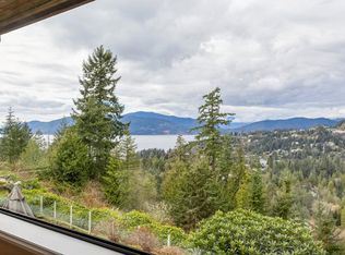 5180 Meadfeild Rd, West Vancouver, BC V7W3B8