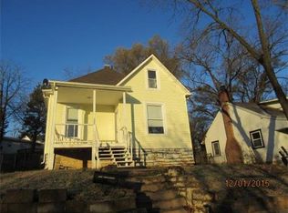 202 Wildwood St, Excelsior Springs, MO 64024
