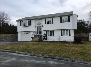 52 Tartaglia St, Johnston, RI 02919