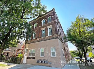 2400 S Troy St #2R, Chicago, IL 60623