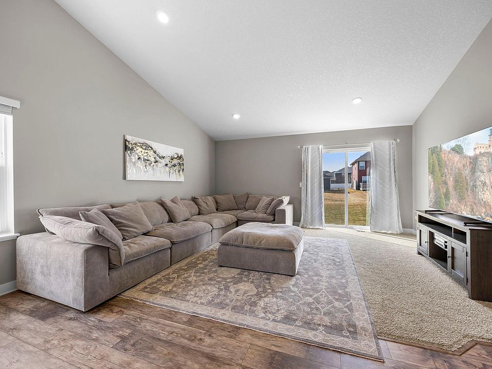 1976 Attenborough St, Shakopee, MN 55379 | Zillow