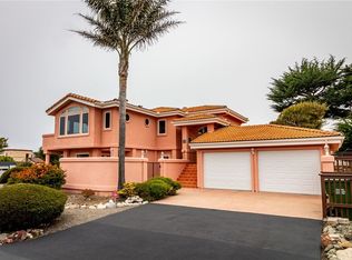 305 Gaine St, Cambria, CA 93428