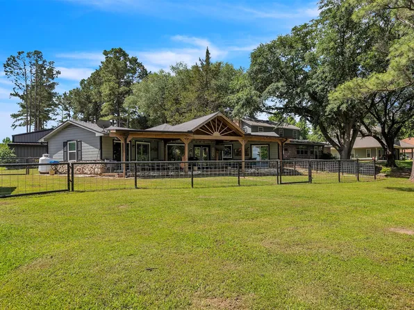 2204 County Road 1570, Alba, TX 75410