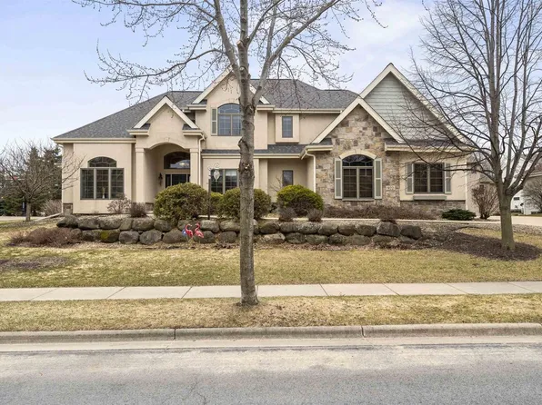 922 Winding Way, Middleton, WI 53562