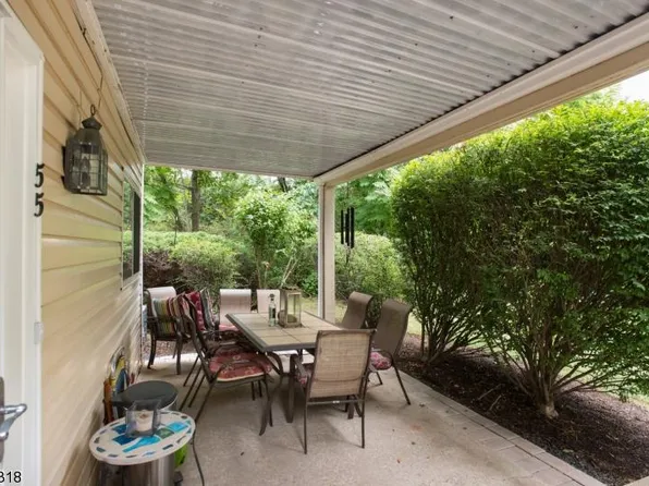 55 Fieldstone Rd, Bedminster, NJ 07921