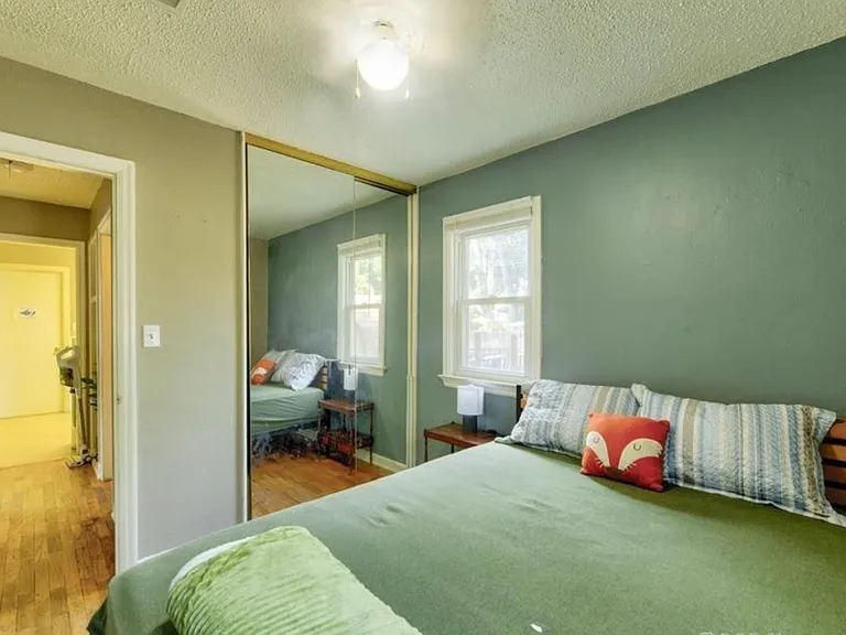 1520 Steele St #1 — Photo 2