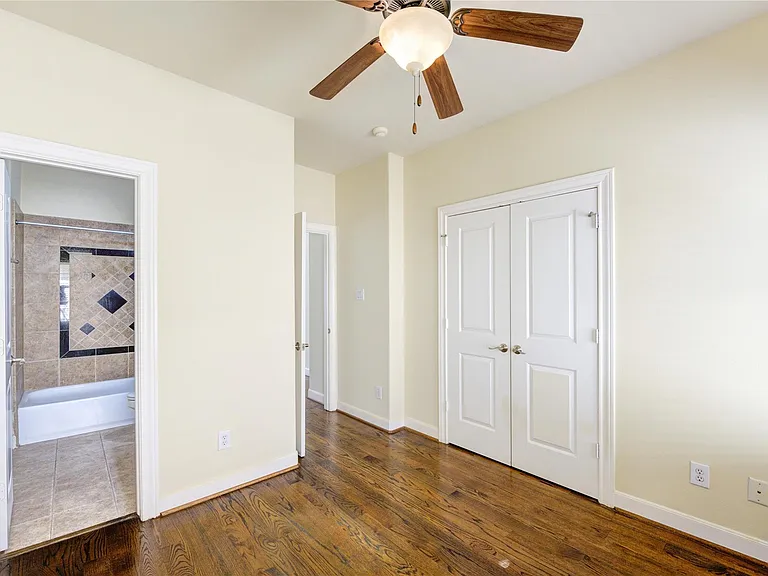 5813 Washington Ave #B — Photo 33