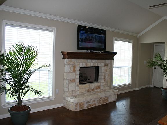 2nd image of 9836B Salem Way