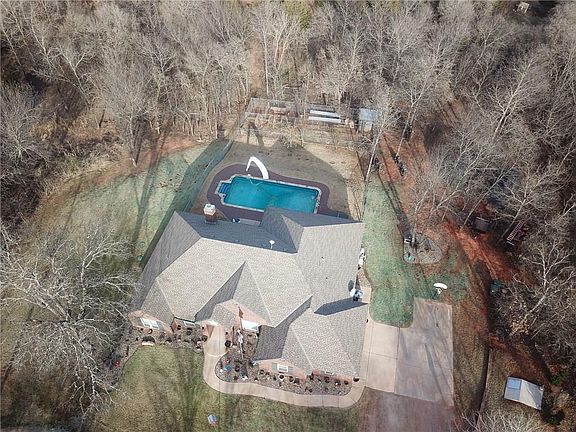 3rd image of 7555 Lett Cir