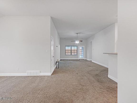 5th image of 7826 Ferndale Dr