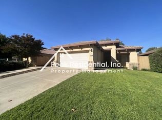 1392 Walden Dr, Folsom, CA 95630