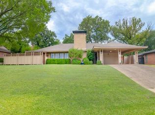 6517 Calmont Ave, Fort Worth, TX 76116