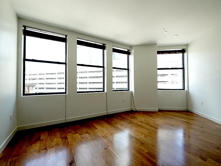 285 Columbus Ave #503 — Photo 26