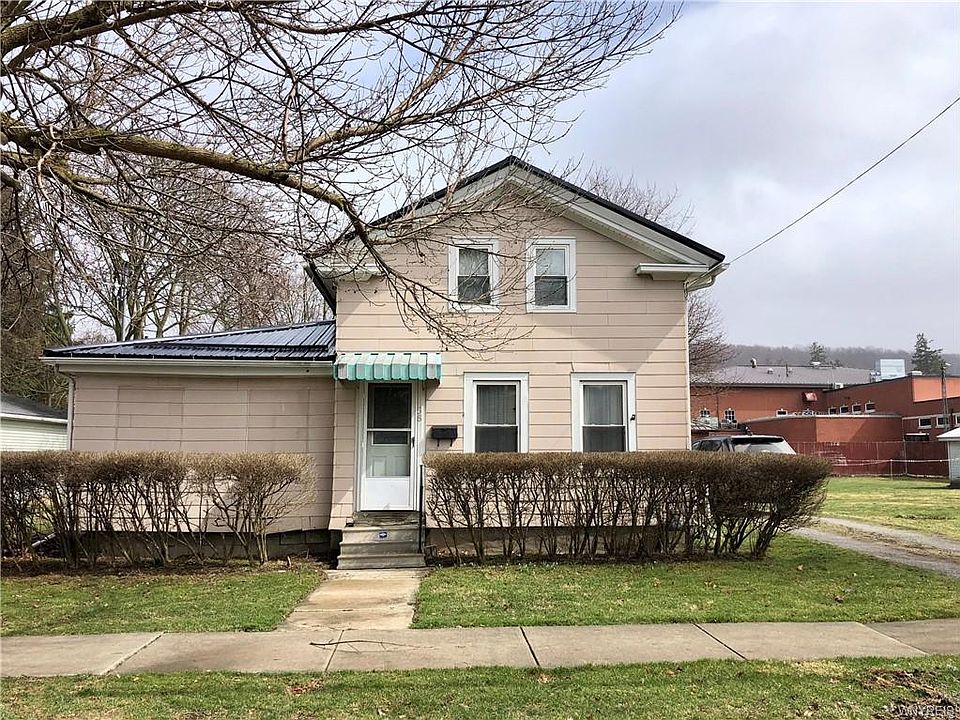 1st image of 38 Linwood Ave