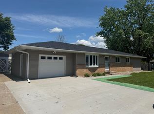 531 Hinkley Rd, La Crosse, WI 54603