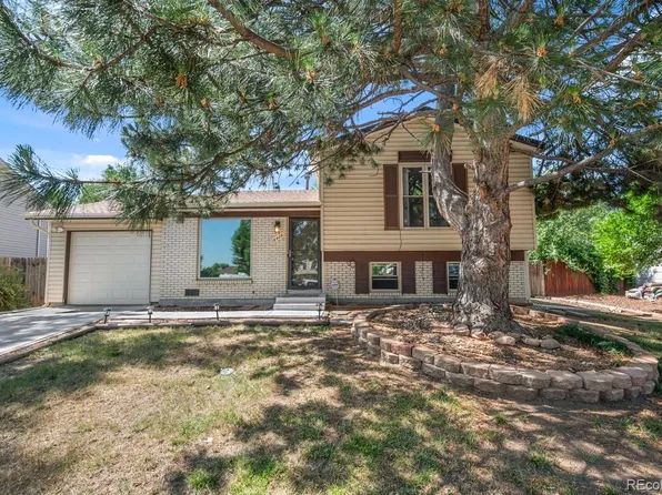 16484 E Adriatic Place, Aurora, CO 80013