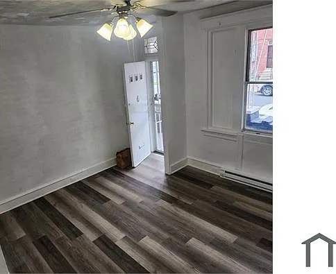 2055 S 60th St — Photo 13