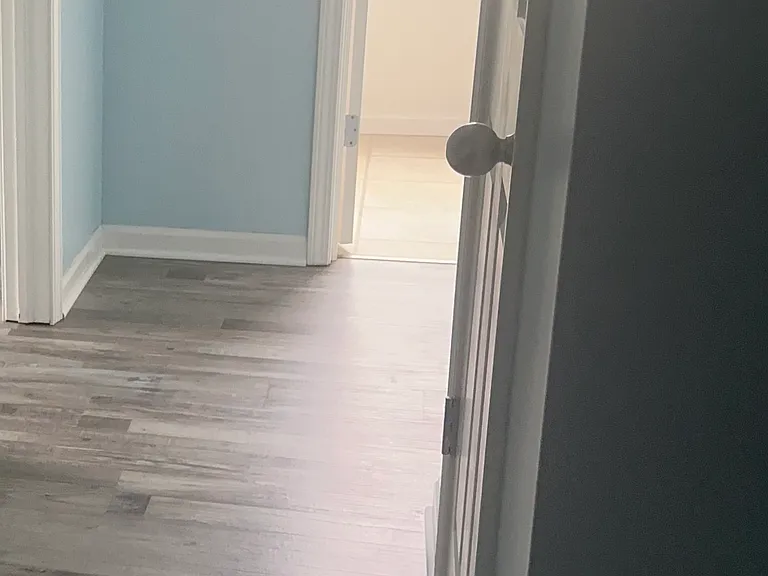 1108 Emma Ct — Photo 8