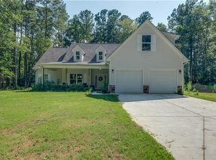 301 Bobcat Trl, Mansfield, GA 30055